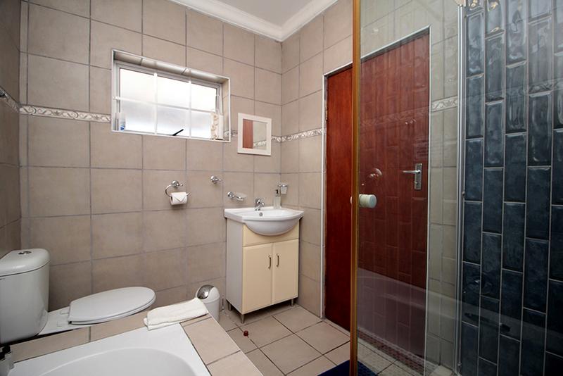 5 Bedroom Property for Sale in Tergniet Western Cape
